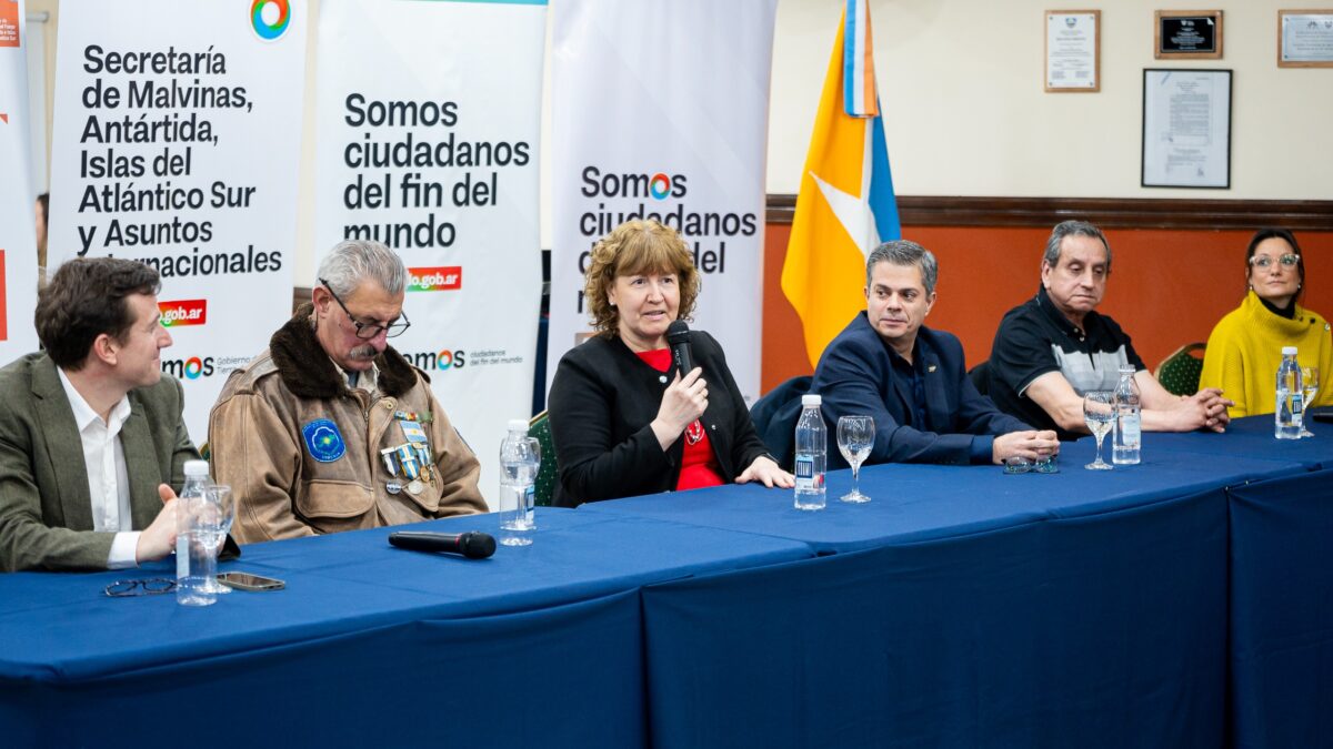 Lanzamiento de la capacitación Cuestión de las Islas Malvinas, sobre la Antártida y Geopolitica del Atlantico Sur.